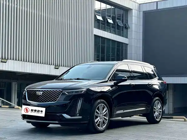 Cadillac XT6 2021