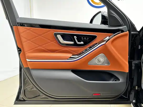 Mercedes-Benz Maybach S-Class 2024
