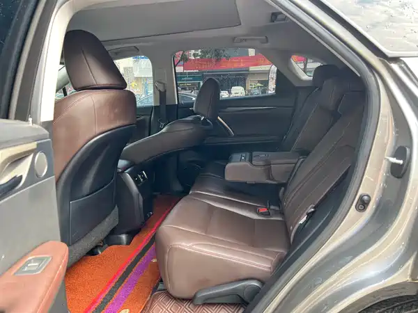 Lexus RX 2020
