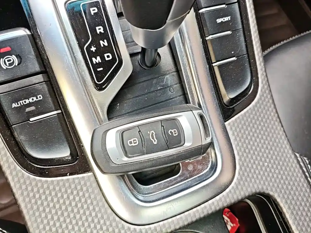 Geely Emgrand GS 2017 — фото 9