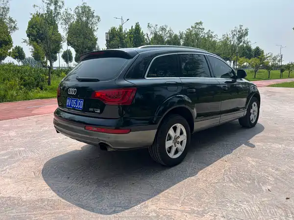 Audi Q7 2015