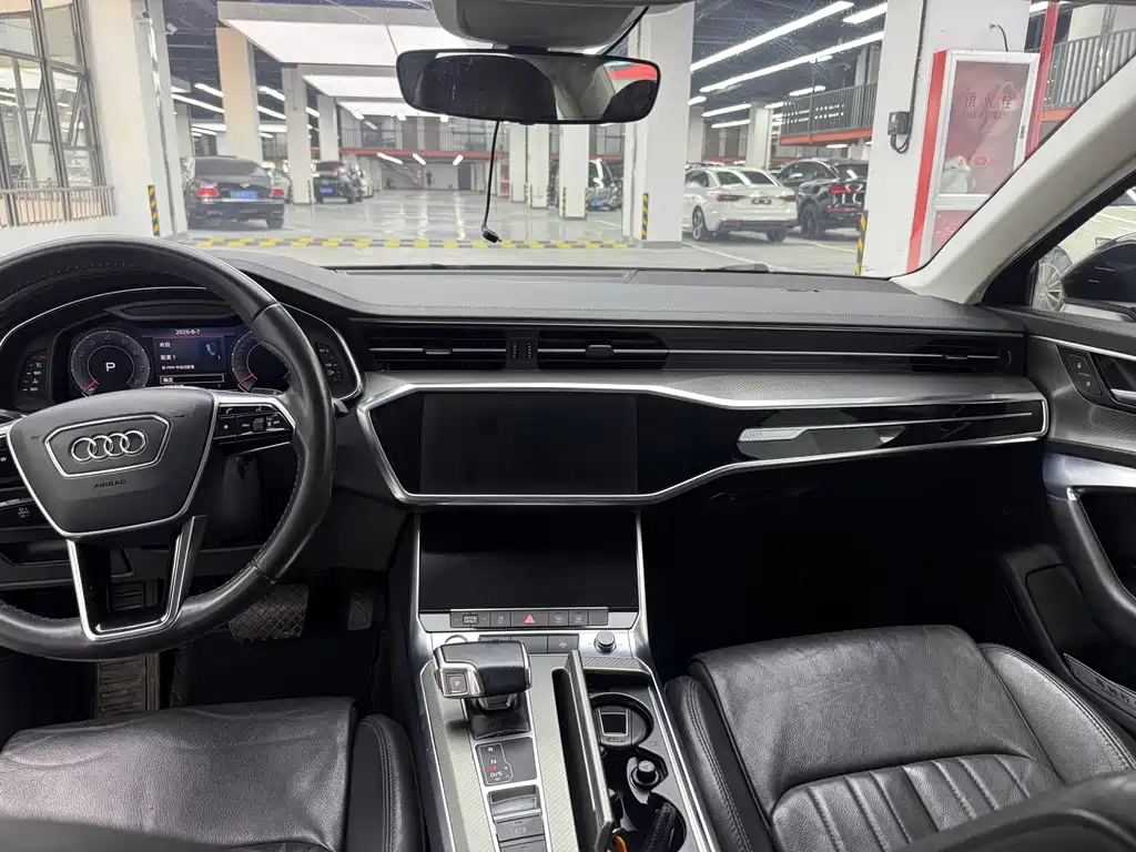 Audi A6L 2020