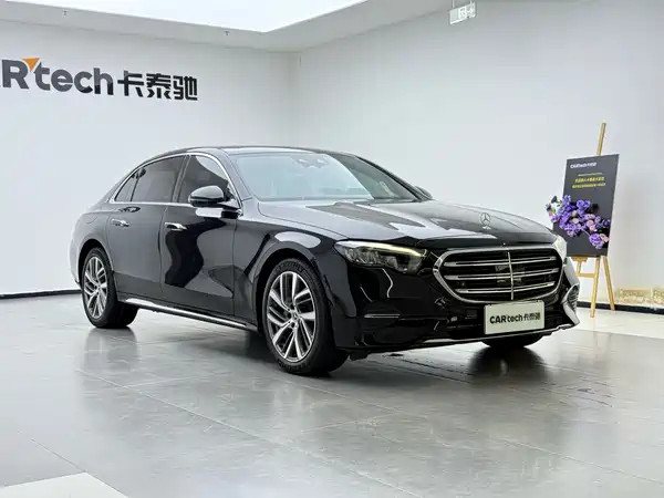 Mercedes-Benz E-Class 2024
