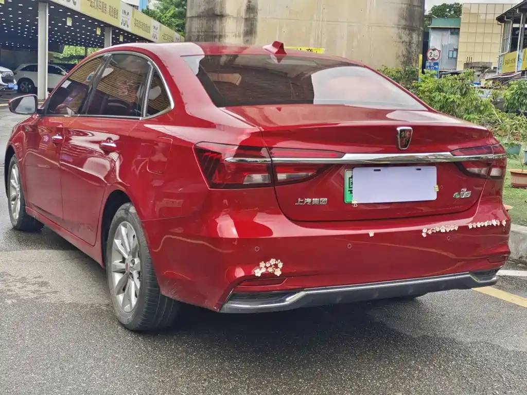 Roewe i6 New Energy 2017 — фото 8