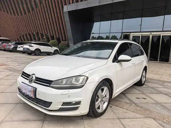 Volkswagen Golf 2014