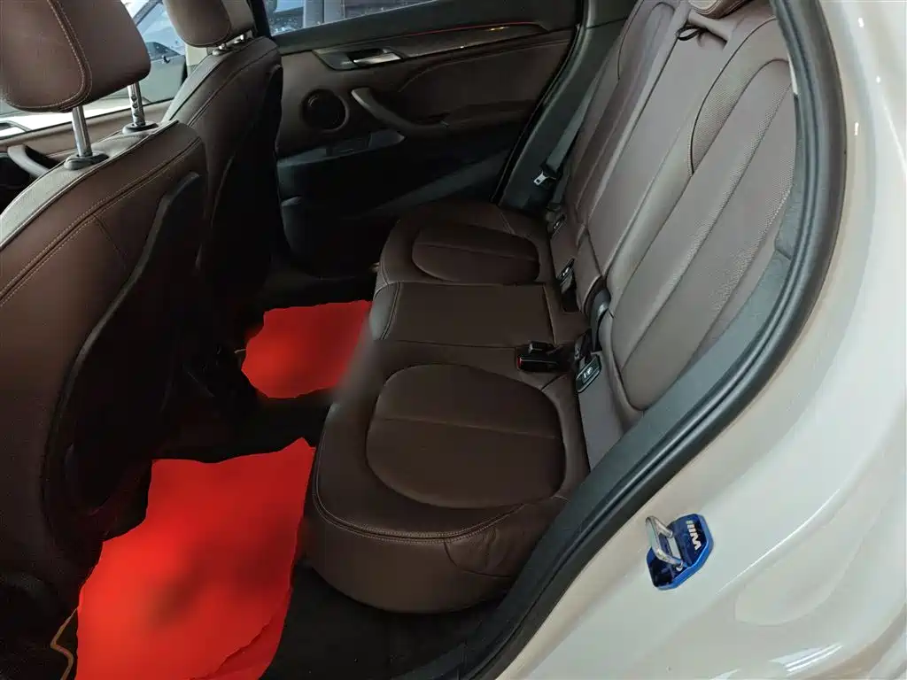 BMW X1 2017 — фото 17