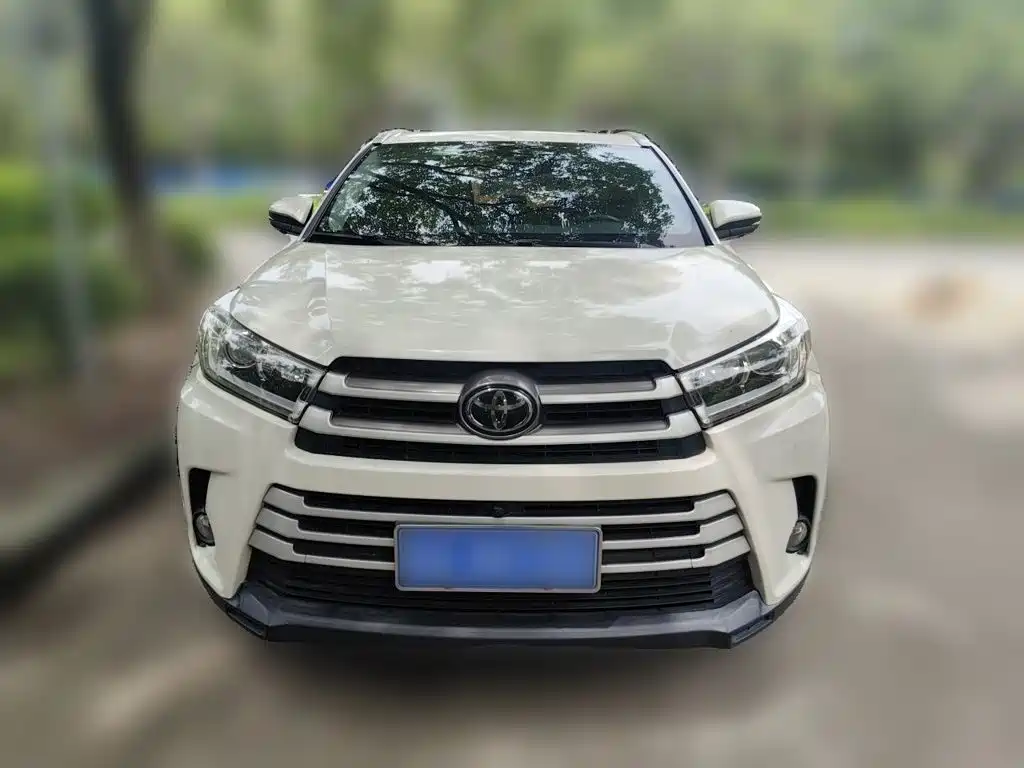 Toyota Highlander 2018 — фото 2