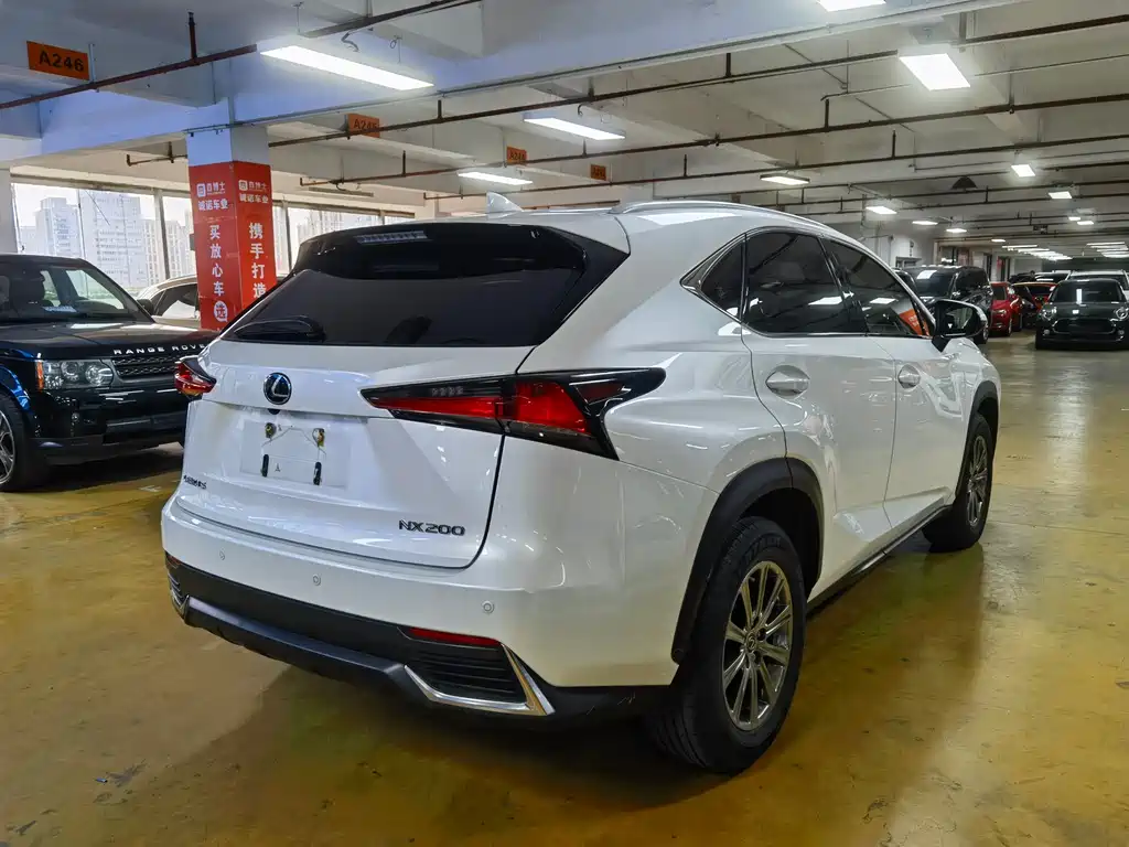 Lexus NX 2021 — фото 3