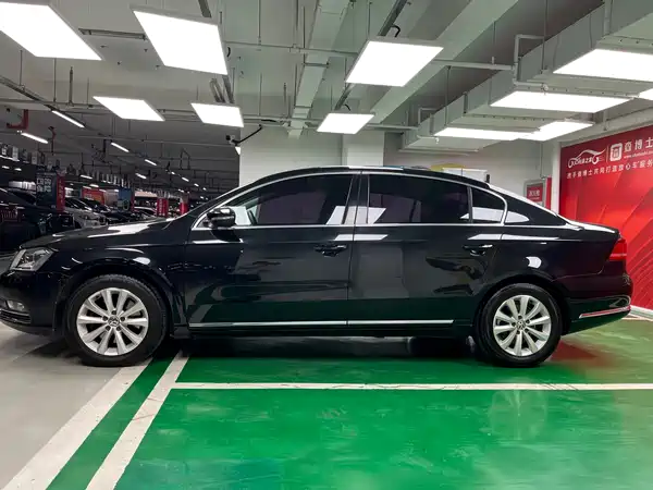 Volkswagen Magotan 2016