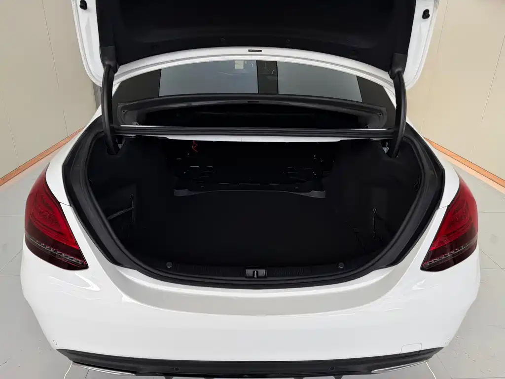Mercedes-Benz C-Class 2021 — фото 14