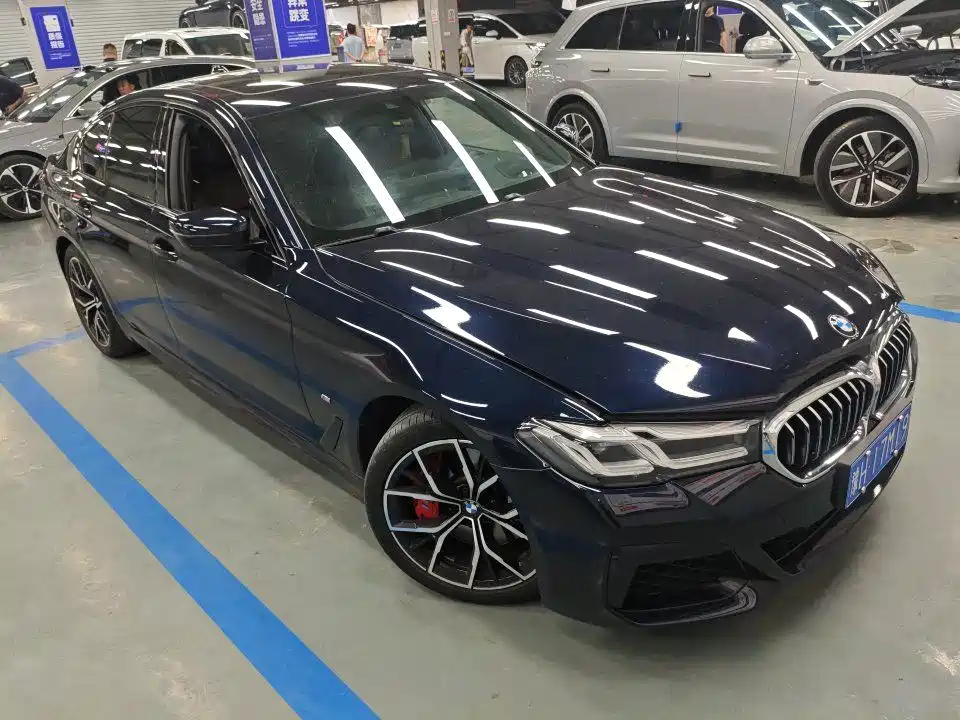 BMW 5 Series 2023