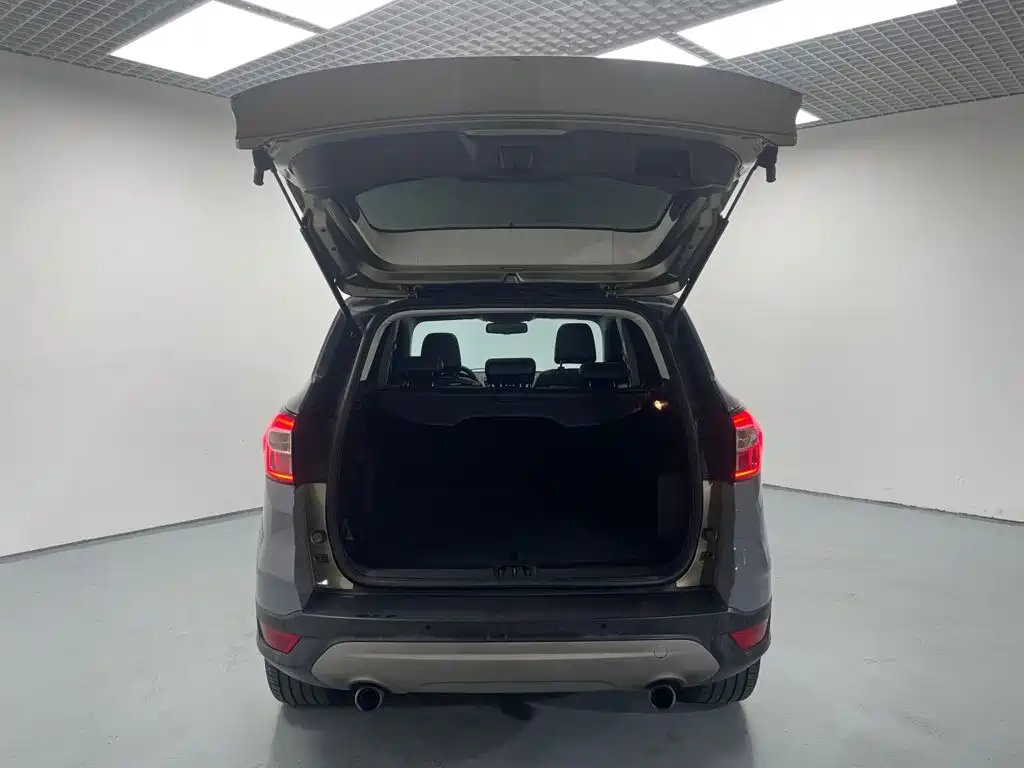 Ford Kuga 2018 — фото 18