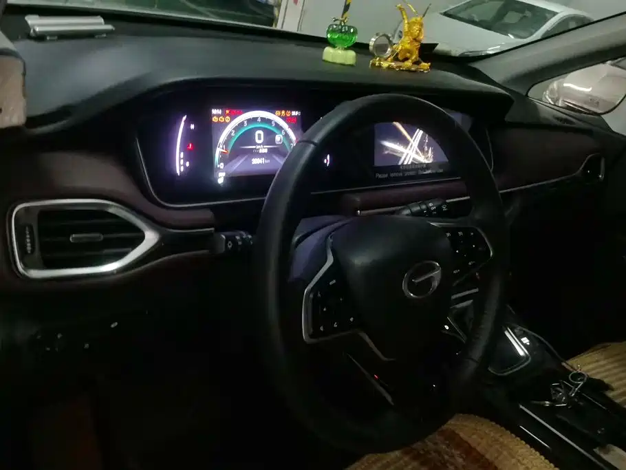 GAC Trumpchi M6 2025 — фото 12