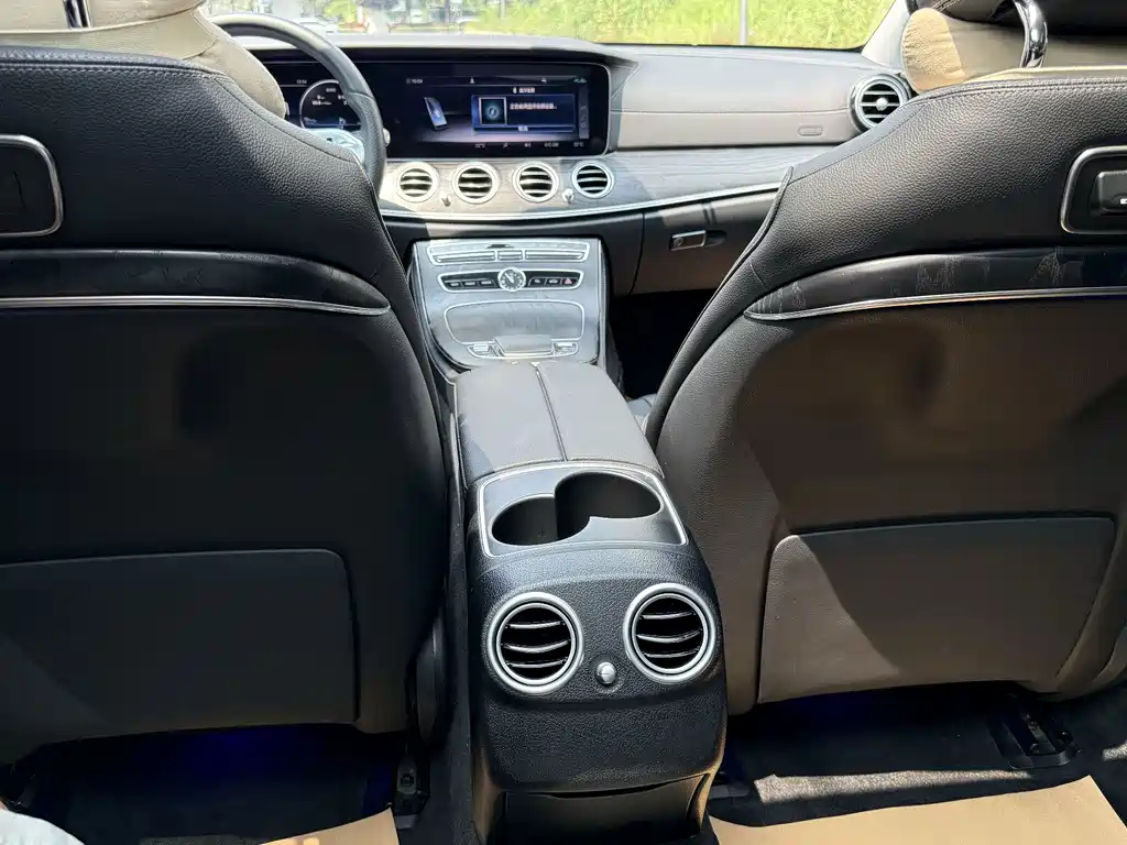 Mercedes-Benz E-Class 2018