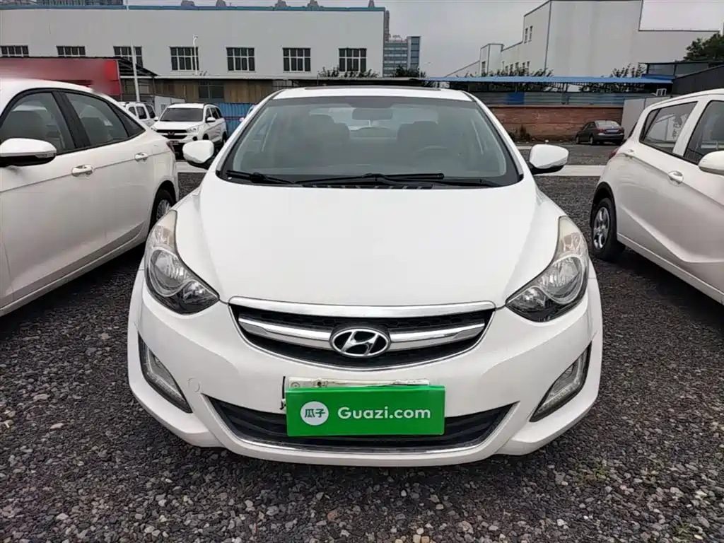 Hyundai Elantra Langdong 2015 — фото 3