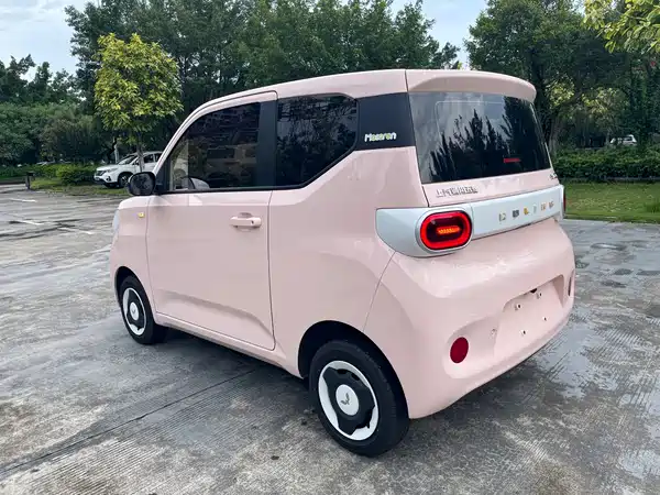 Wuling Hongguang MINIEV 2025