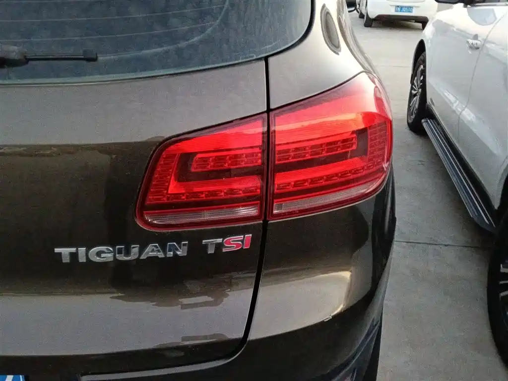 Volkswagen Tiguan 2015 — фото 24