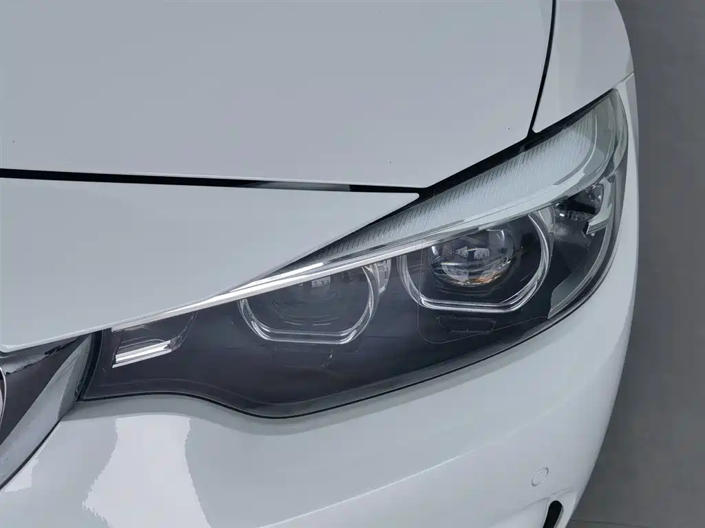 BMW 4 Series 2018 — фото 7