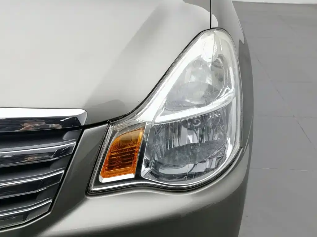 Nissan Sylphy 2014 — фото 7