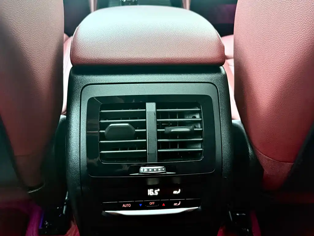 BMW X4 2022 — фото 10