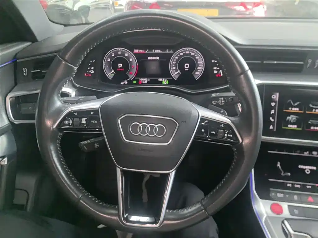 Audi A6L New Energy 2020 — фото 11