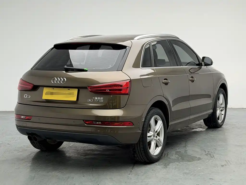 Audi Q3 2016 — фото 4