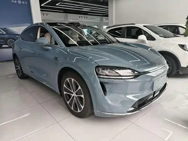 Luxeed R7 2025