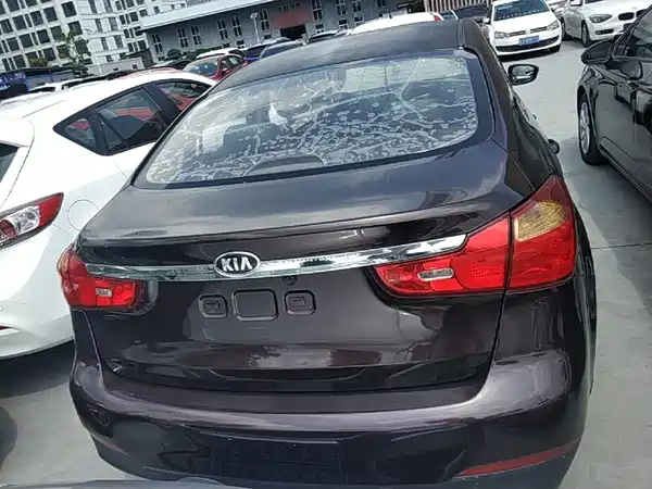 Kia K3 2015