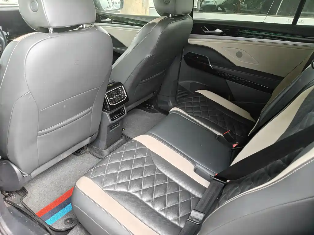 Volkswagen ID.6 Crozz 2021