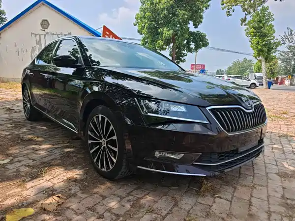 Skoda Superb 2017