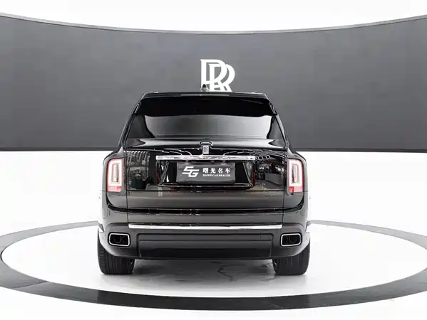 Rolls-Royce Cullinan 2024