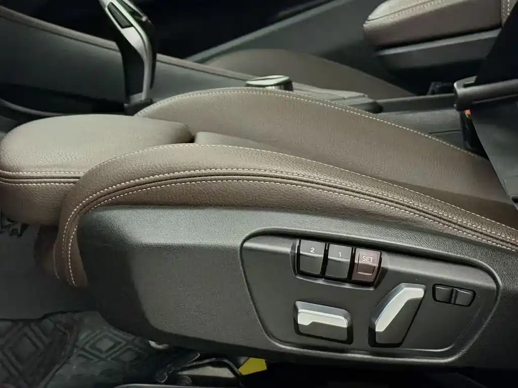 BMW X1 2022 — фото 17