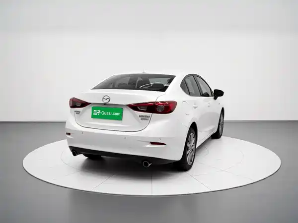 Mazda 3 Axela 2019