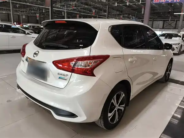Nissan Tiida 2019