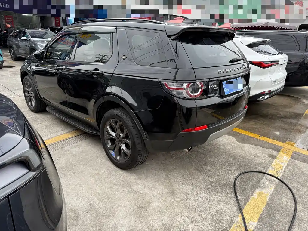 Land Rover Discovery Sport 2019 — фото 4