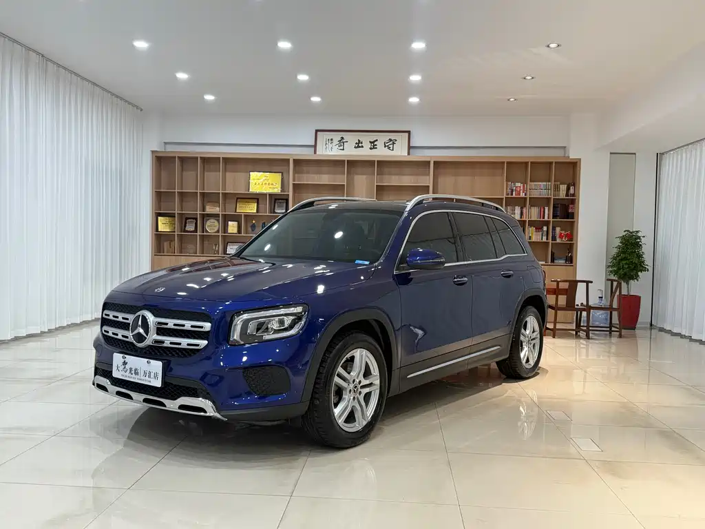 Mercedes-Benz GLB 2020 — фото 1