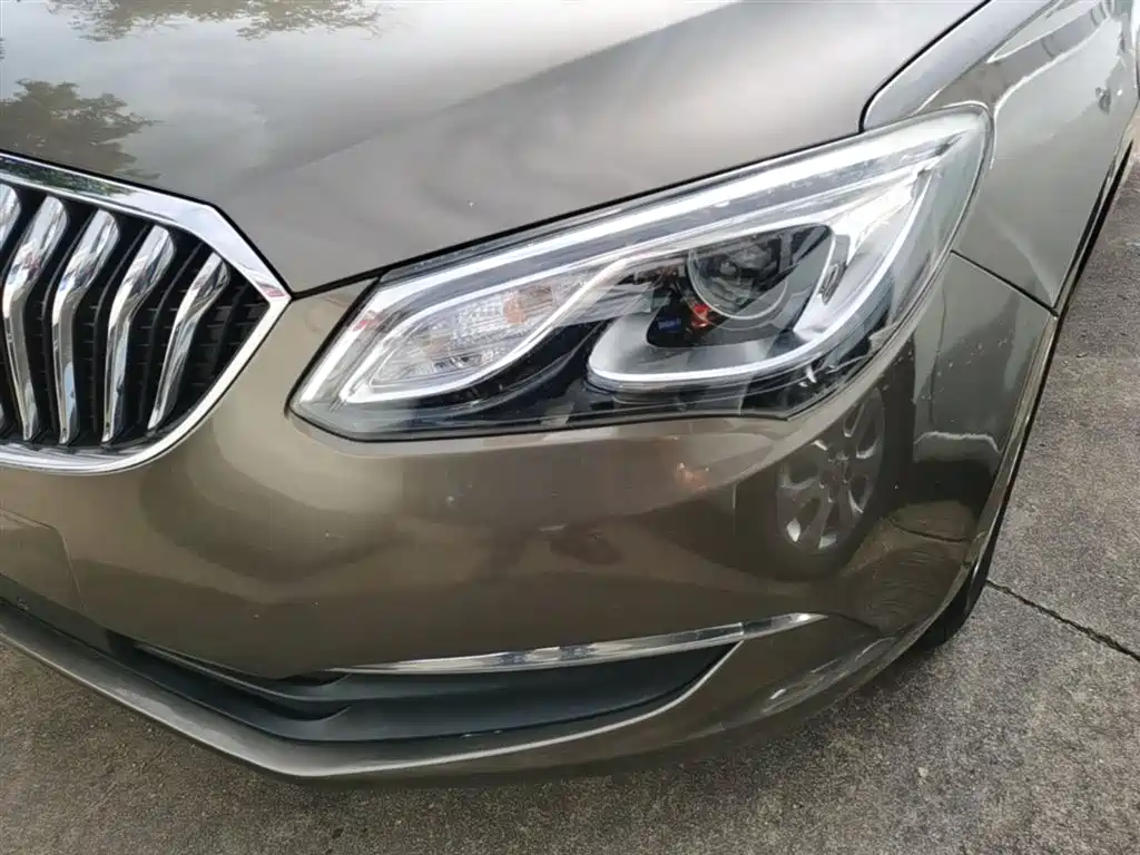 Buick Excelle 2016 — фото 24
