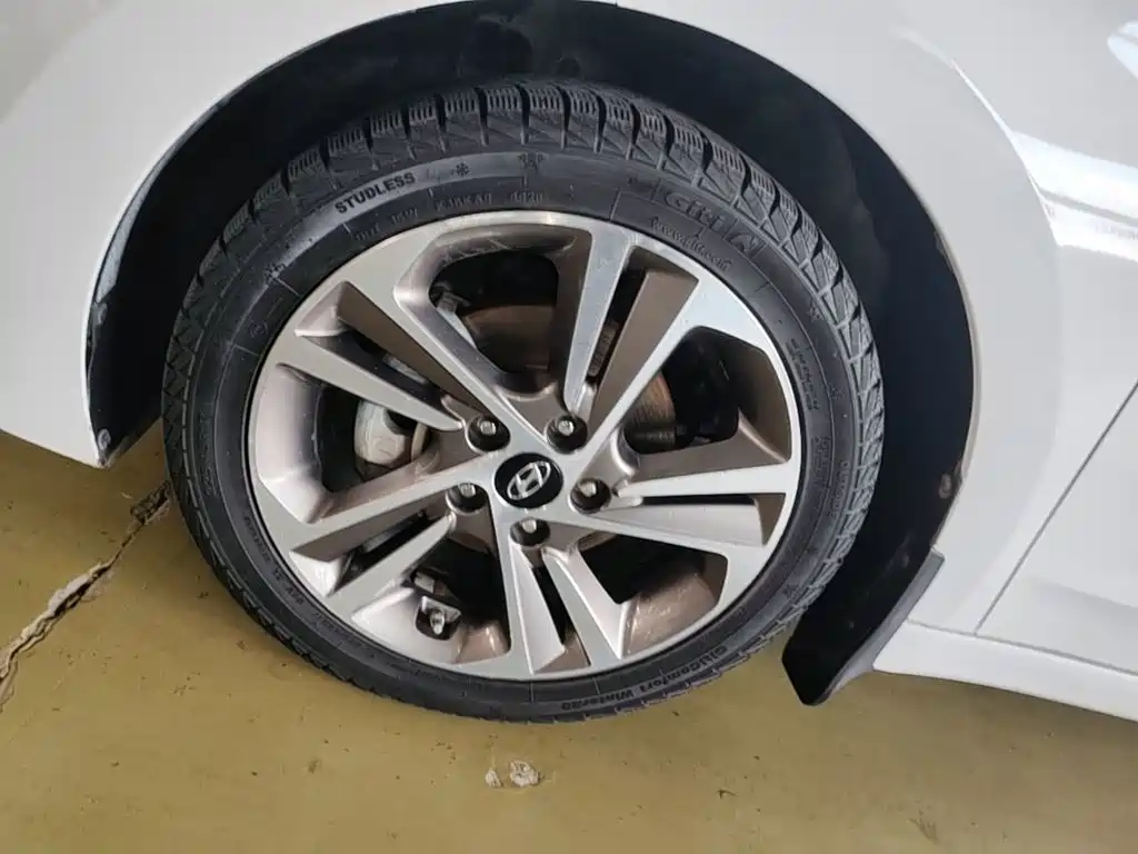 Hyundai Celesta 2016 — фото 23