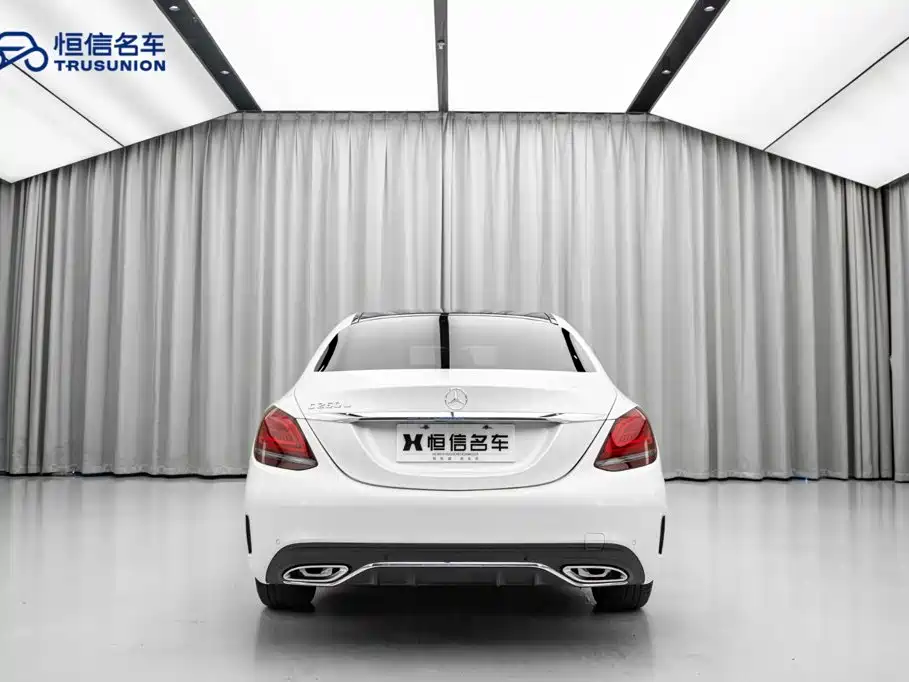 Mercedes-Benz C-Class 2020