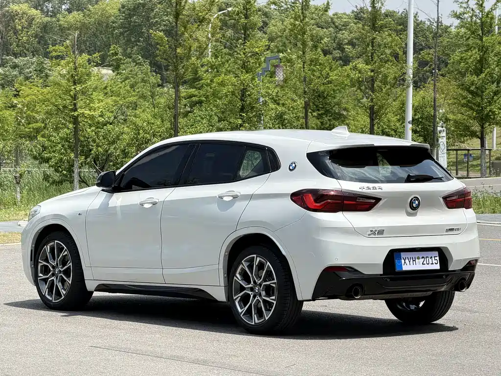 BMW X2 2022 — фото 19