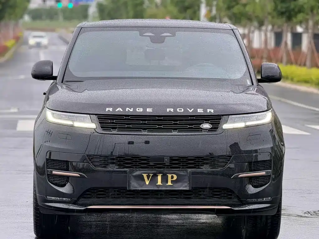 Land Rover Range Rover Sport 2024 — фото 11
