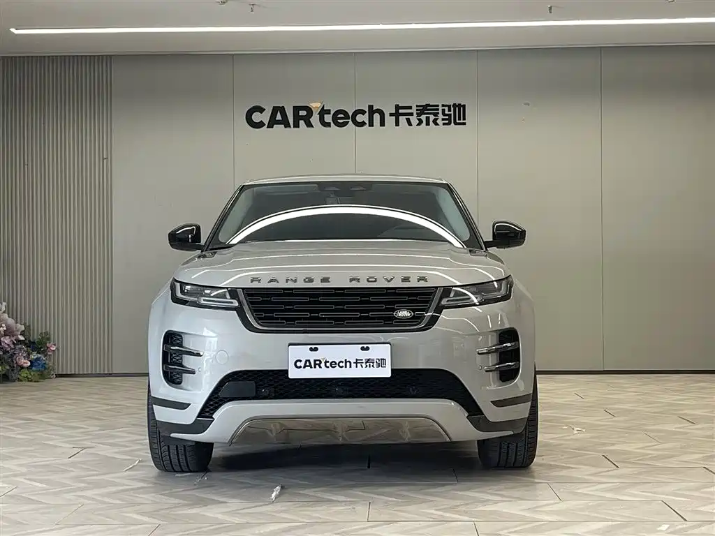 Land Rover Evoque 2025 — фото 3