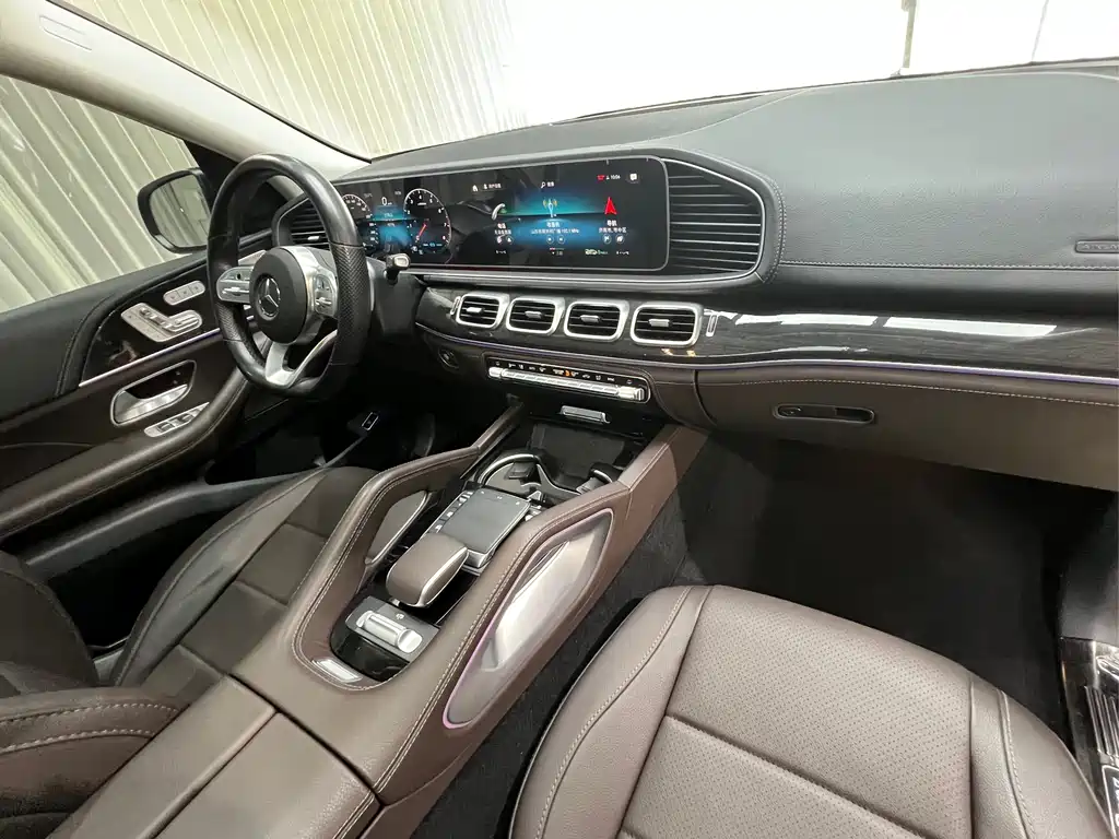 Mercedes-Benz GLS 2023 — фото 20