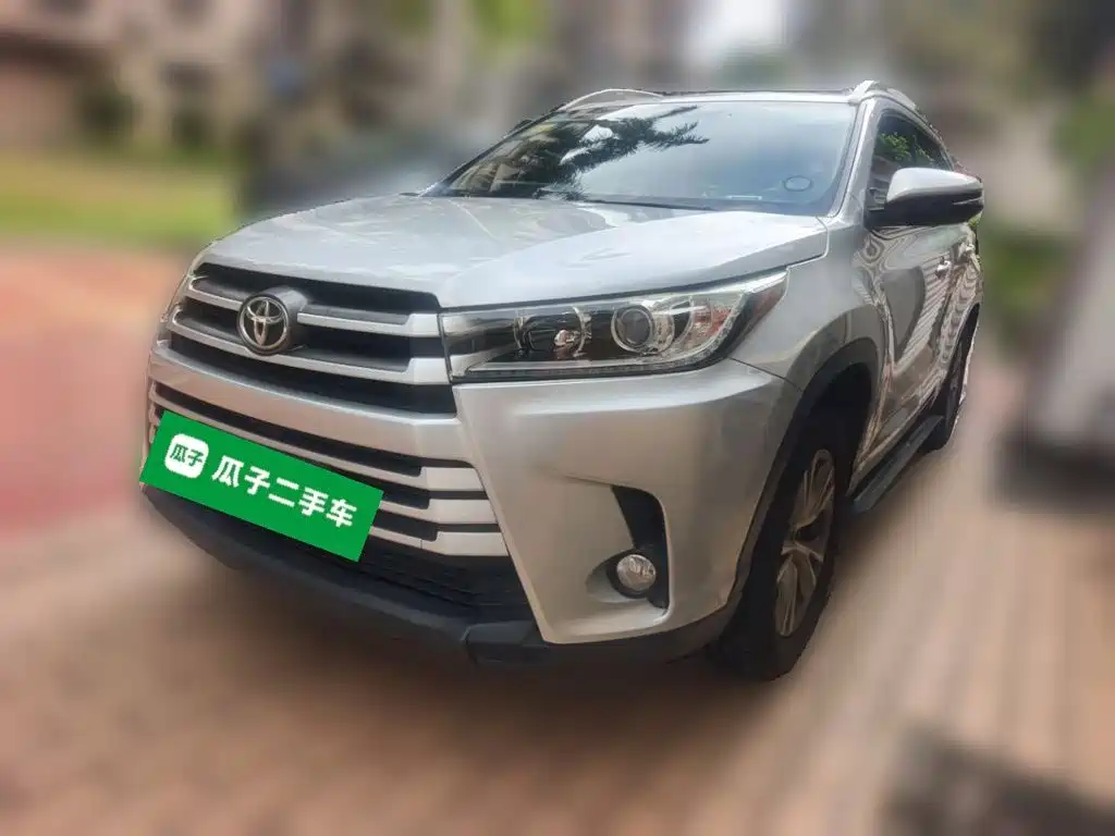 Toyota Highlander 2018 — фото 2