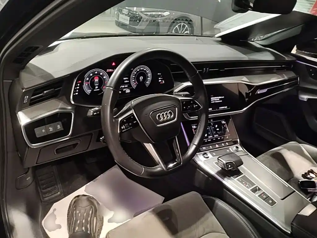 Audi A6L 2022 — фото 10