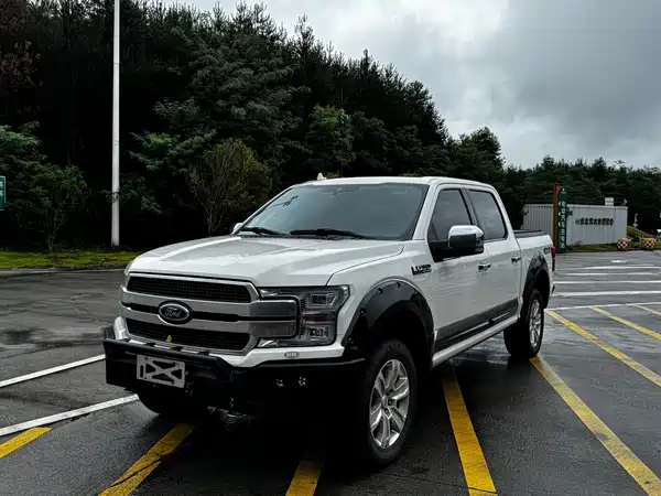 Ford F-150 Raptor 2020