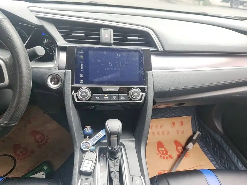 Honda Civic 2018 — фото 13