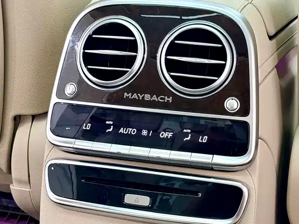 Mercedes-Benz Maybach S-Class 2015