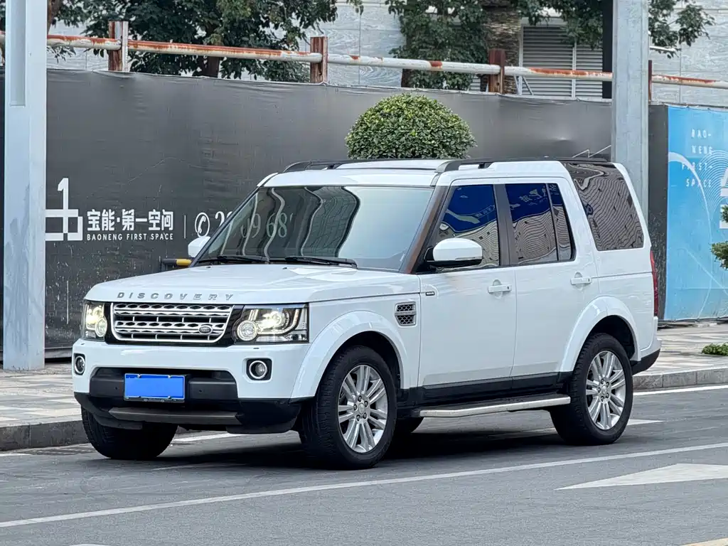 Land Rover Discovery 2014 — фото 1