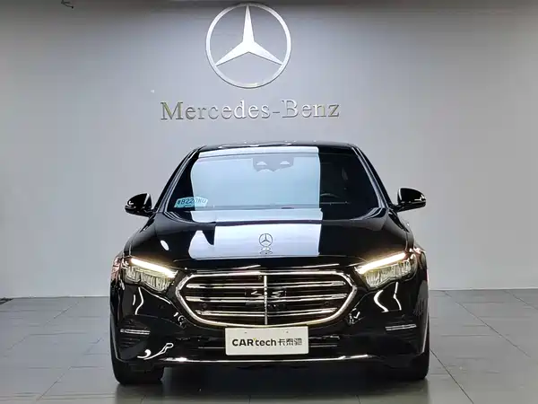 Mercedes-Benz E-Class 2024